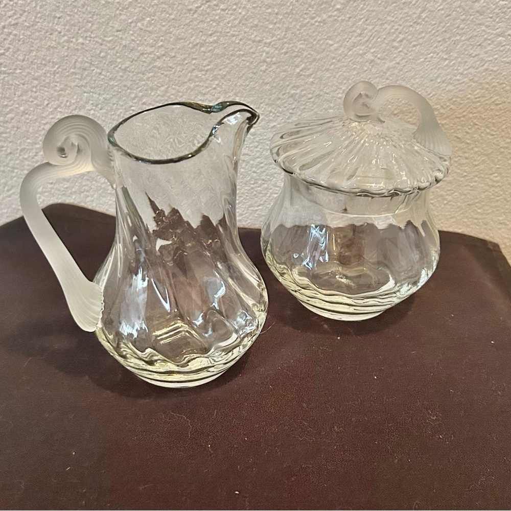 Vintage Romanian handblown creamer and sugar bowl.